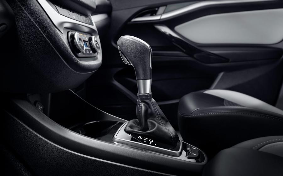 Детали интерьера Lada Vesta SW Exclusive 2019 года  (RU) (фото 5 из 10)